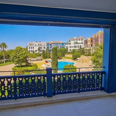Marina Limasool 3 Bedroom Apartment & Pool דירה לימסול