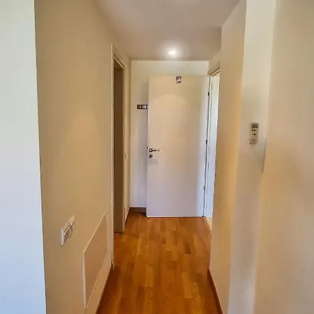 דירה Marina Limasool 3 Bedroom Apartment & Pool *