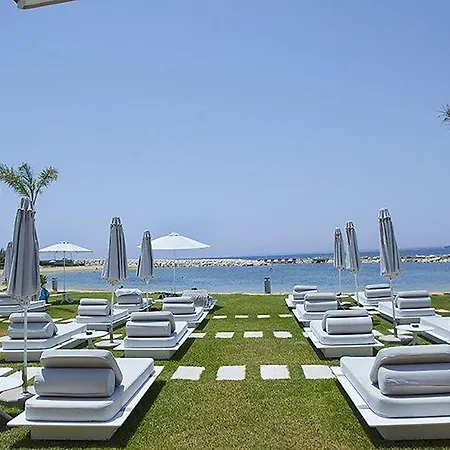 Marina Limasool 3 Bedroom Apartment & Pool